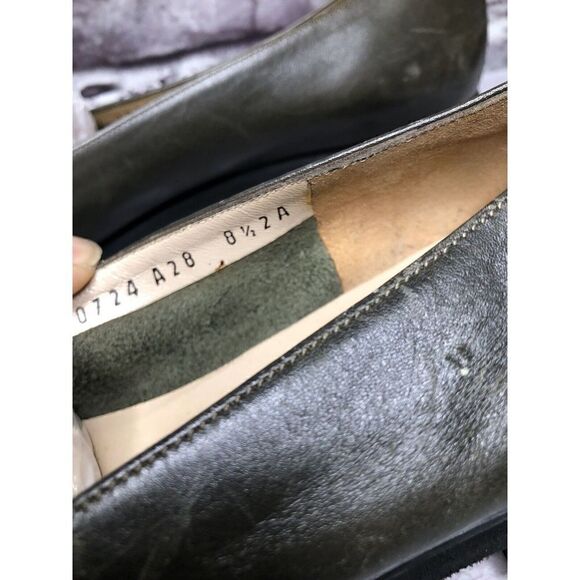 Salvatore Ferragamo Boutique Green Suede Leather Logo Pump Shoes Women Sz 8.5 2A - Picture 12 of 16